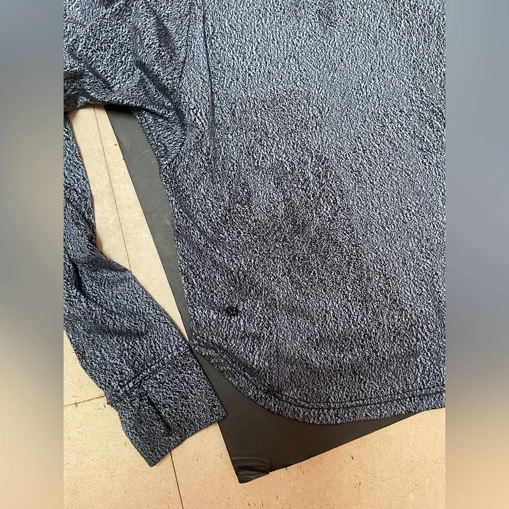 Lululemon Pick Up The Pace Long Sleeve Hoodie Size 6